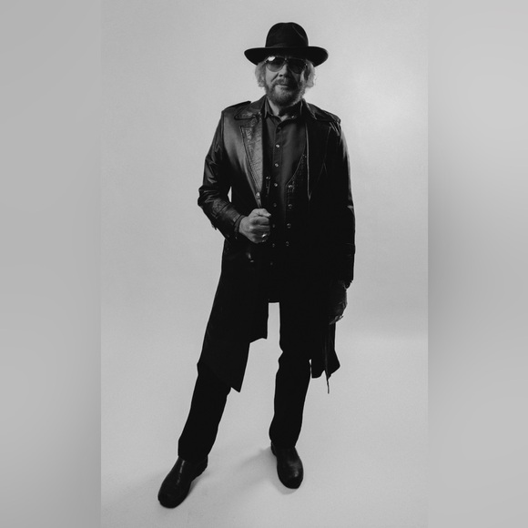 Hank Williams Jr. LIFE SIZE Cardboard Cutout with Free Shipping! LAST ONE!